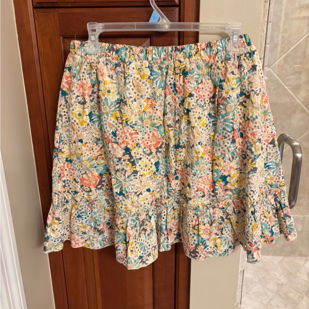 Solitaire Floral Embroidered Eyelet Skirt